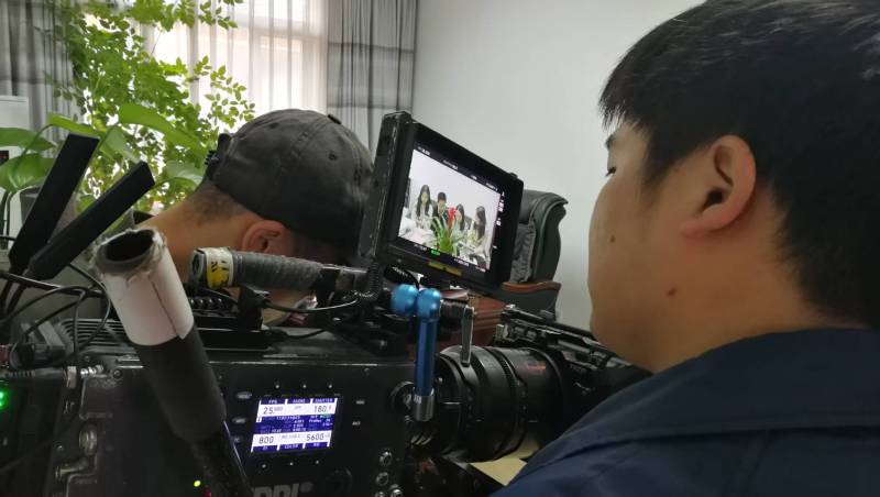 剧本杀式体验：昆都仑区广告片拍摄公司构建沉浸式消费决策路径